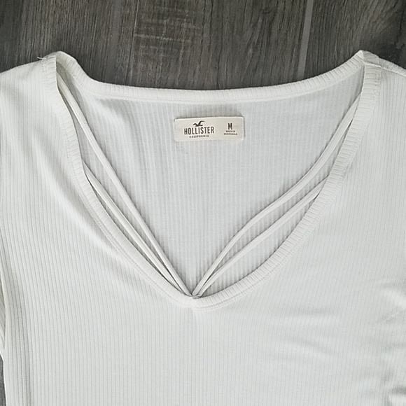 NWOT Hollister top - Picture 4 of 6